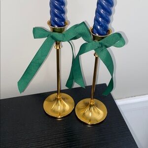 Lauren Christmas style Theme Blue Spiral Candles Gold Holders candlesticks set 2